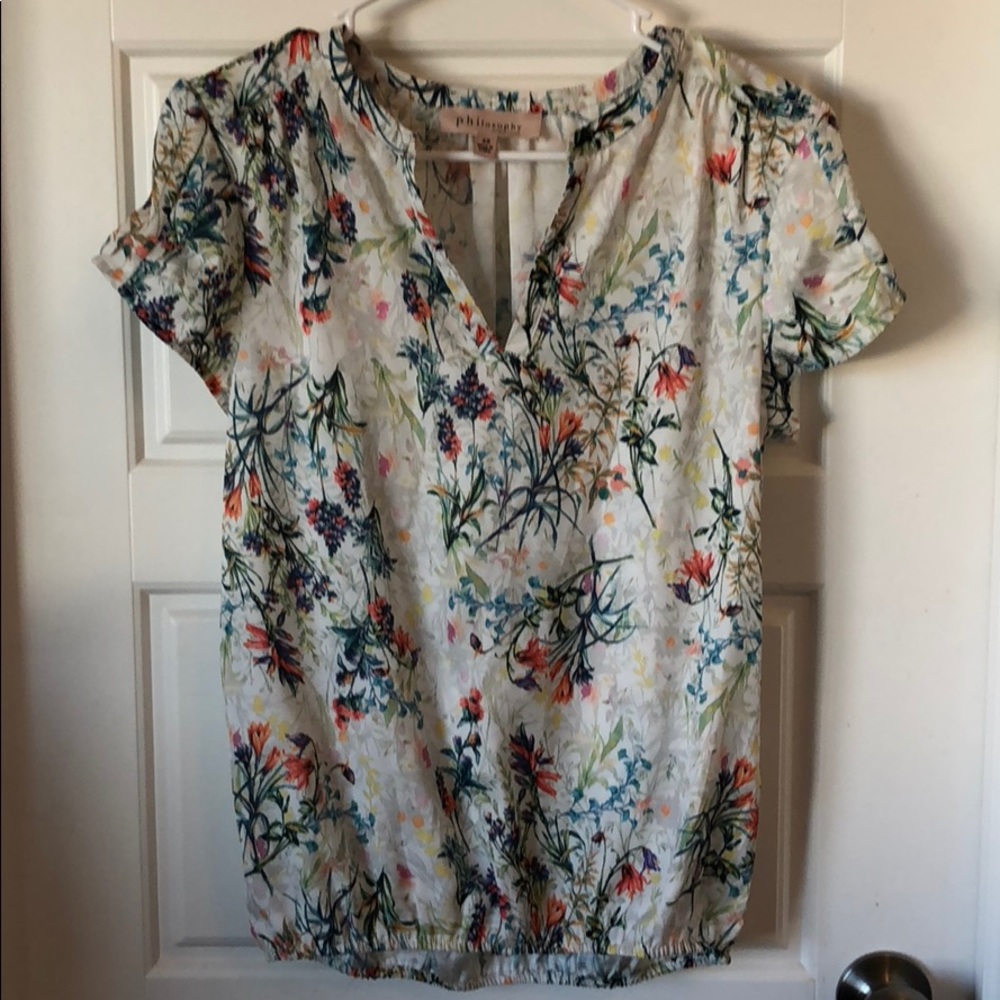XS Philosophy floral v neck blouse